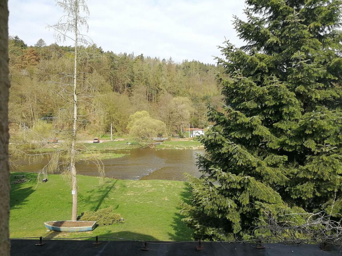 Hotel Kormoran Zlenice Zewnętrze zdjęcie